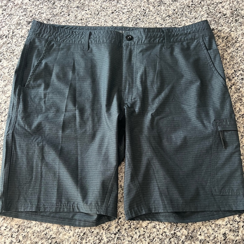 O'Neill CrossOver Hybrid Shorts~Size: 38